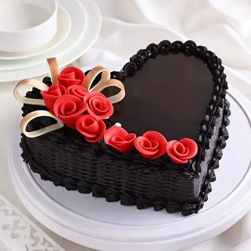 Heart Shape Truffle cake 500g