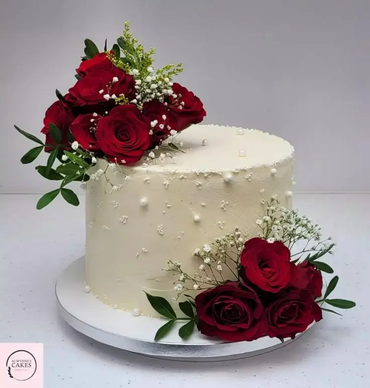 Anniversary cake 500g